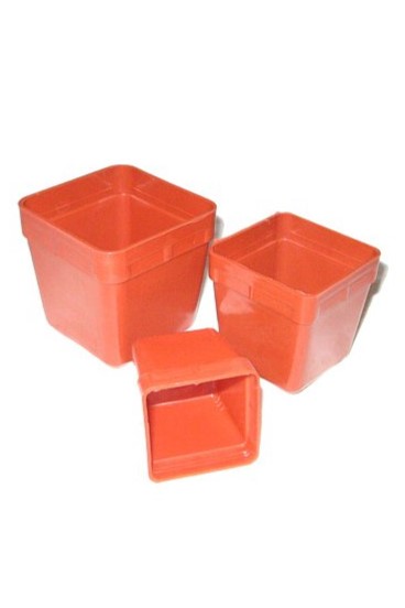 Hranaty kvetinac chrudim 4x4 cm terakota